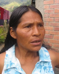 Ana Julia Pazú, una Indígena Nasa del Resguardo y municipio de Jambaló, Cauca, integrante de la Guardia Indígena